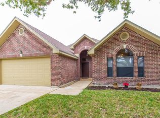 2410 E 28th St, Mission, TX 78574