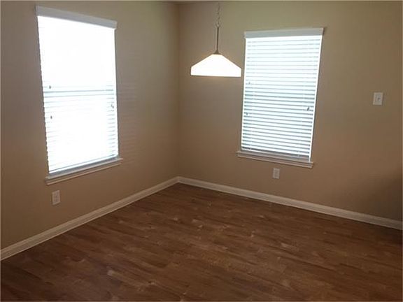 4th image of 5726 Kyle Cove Dr
