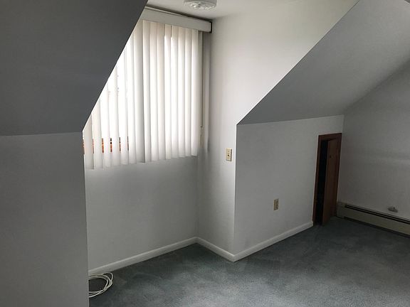 5th image of 30 5th Ave Floor 2