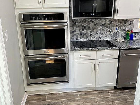 2nd image of 5500 Huntington Ave
