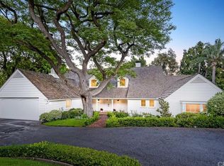 693 Elkins Rd, Los Angeles, CA 90049