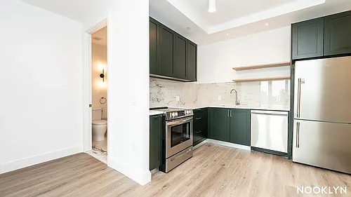 322 Grand Concourse #906 Photo 1