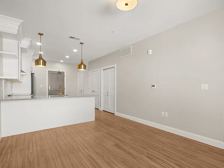 99 Foundry Pl #412 — Photo 7