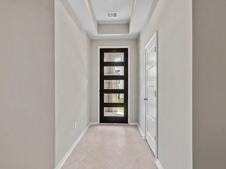2901 Yaupon Grove Ln — Photo 6