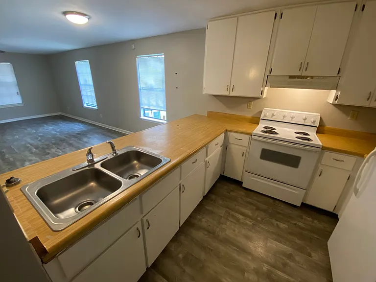 1416 Charlotte St #AD — Photo 11