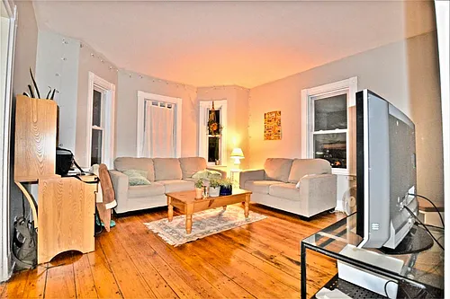 201 Hillside St #2A Photo 1