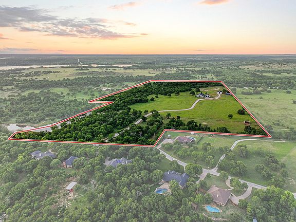 3rd image of 435 Timber Ridge Lake Rd
