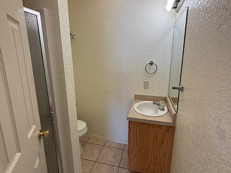 1225-1239 S Willard Ave #A — Photo 8