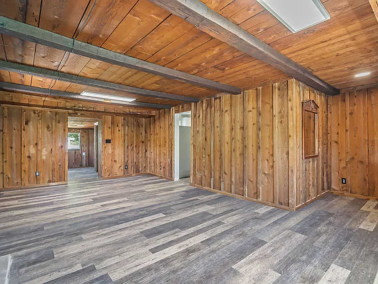 5700 Ridgefield Rd — Photo 27
