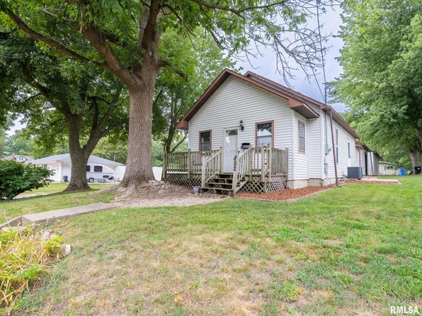 802 E High St, Mason City, IL 62664