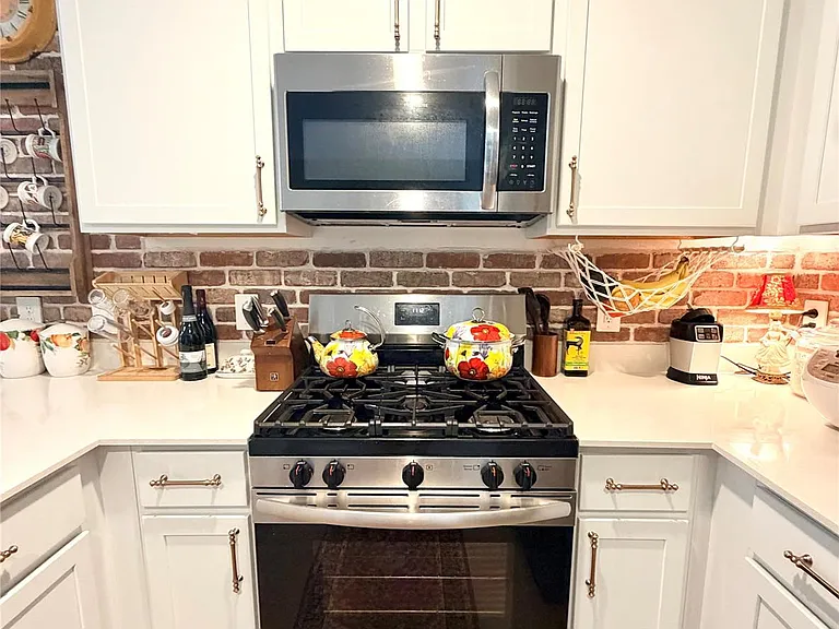 532 Flower Reed Ct — Photo 16