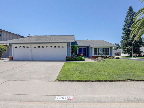 3rd image of 1201 Panorama Ct