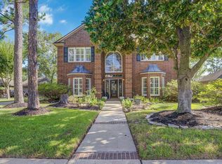 1403 Silverleaf Dr, Friendswood, TX 77546