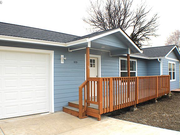 4th image of 579 E 4th Ave