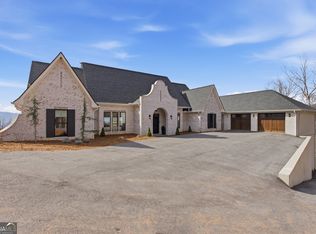 58 Buttons Ln, Sky Valley, GA 30537