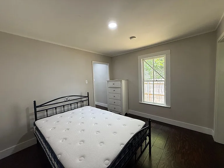 426 General Mouton Ave #C — Photo 7