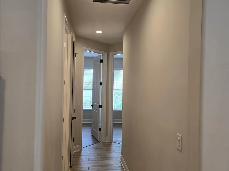 835 Silver Pine Dr — Photo 28
