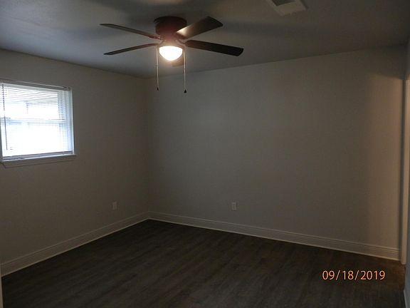 2nd image of 8612 Hayne Blvd