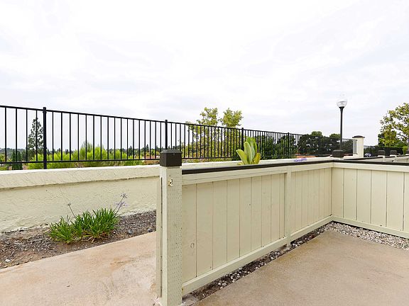 2nd image of 730 Callejon Ciudad Unit 90