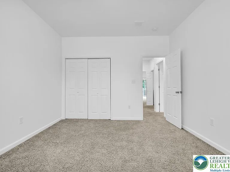 825 16th Ave — Photo 26