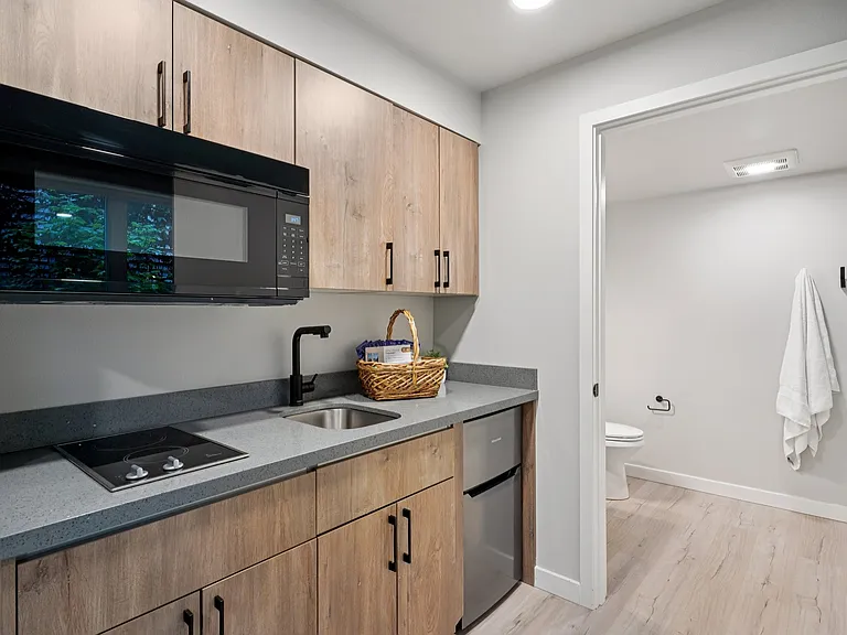 Clara Apartments — Photo 7