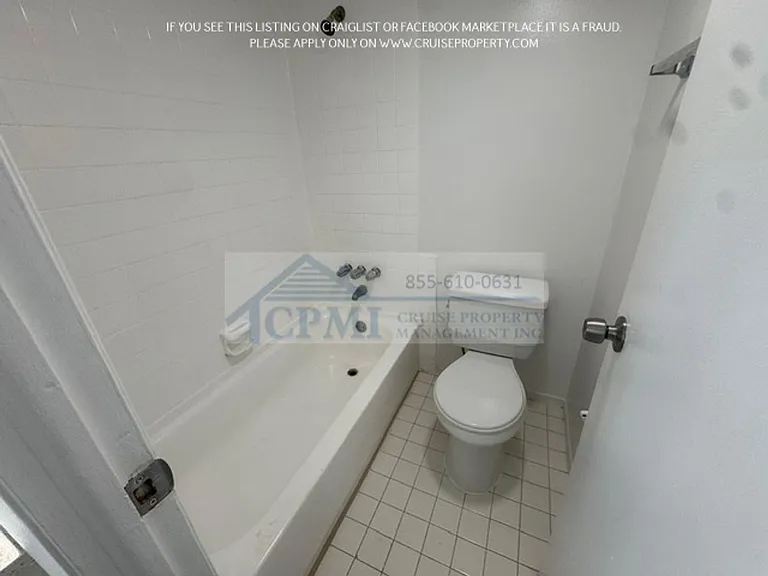 2930 Forest Hills Blvd — Photo 25