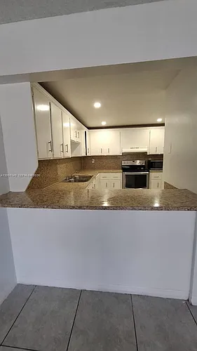 6950 Miami Gardens Dr Photo 1 6950 Miami Gardens Dr Photo 1