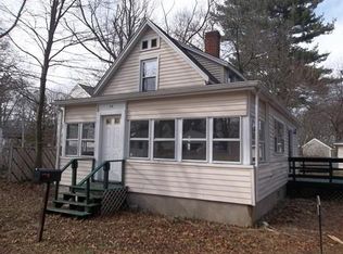 24 Lakeview Ave, Tewksbury, MA 01876