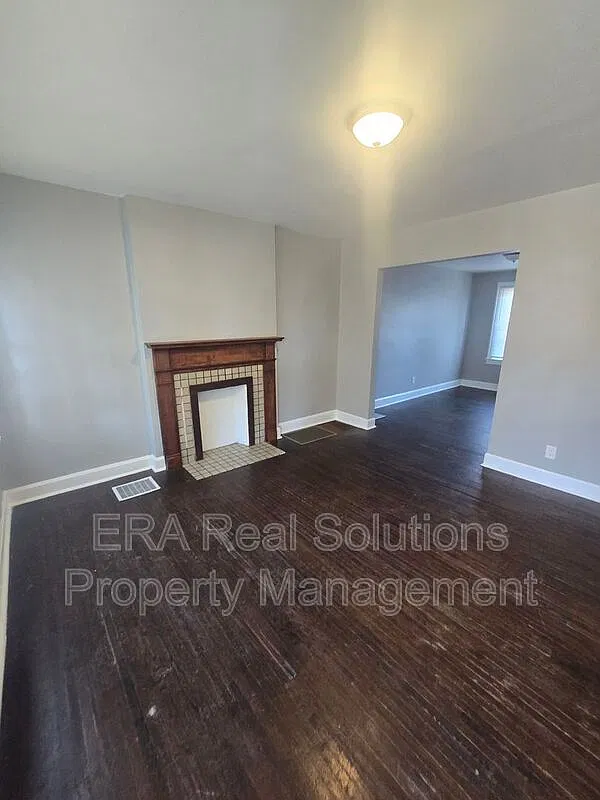 2 bed, 1.0 bath, 1007 sqft, $1,025 — Photo 4