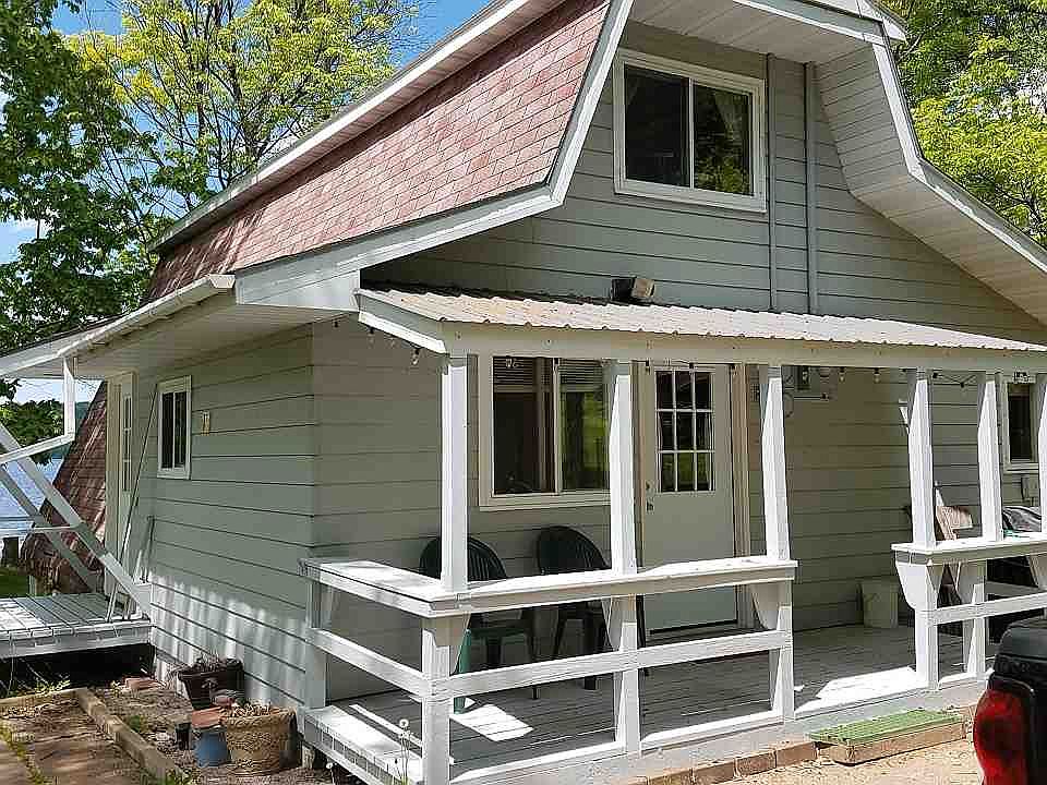 1st image of 34616 Deerwood Dr