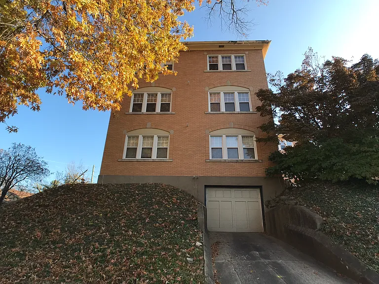 1650 Eastern Pkwy #C1 — Photo 43
