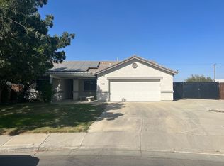 12106 Ruby River Dr, Bakersfield, CA 93312