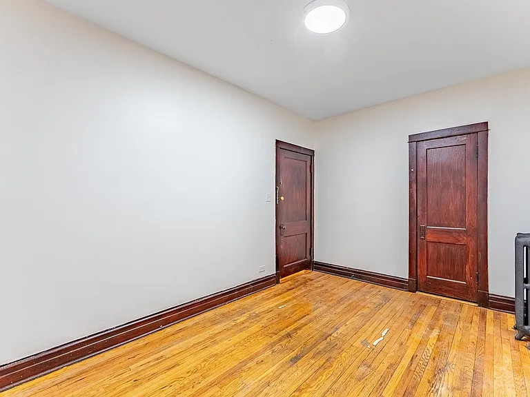 4938 W Monroe St #1 — Photo 7