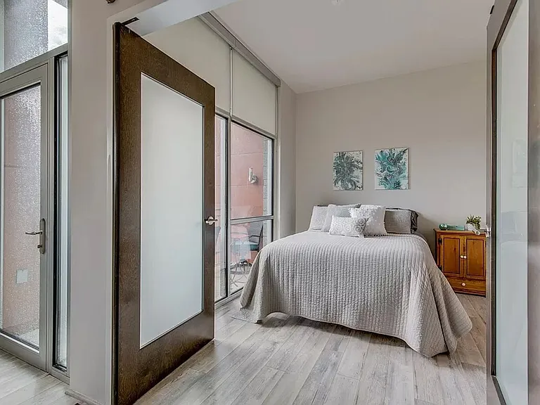 2115 Yeaman Pl #313 — Photo 12