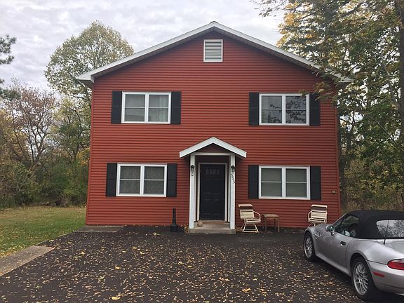 2nd image of 565 S Main St APT 2