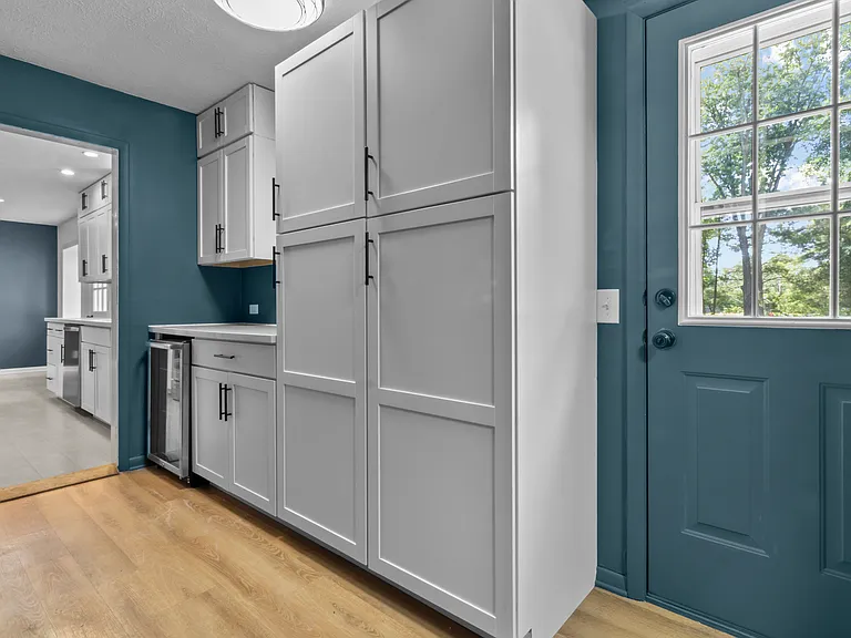 820 Eaglewood Dr — Photo 10