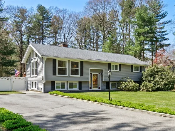 14 Nickerson Dr, Billerica, MA 01821