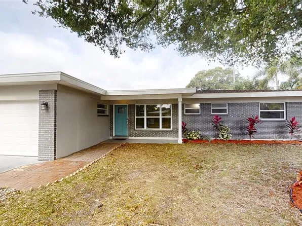 1625 Madrid Dr, Largo, FL 33778