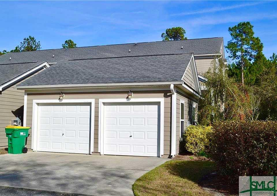 2nd image of 209 Lake View Dr