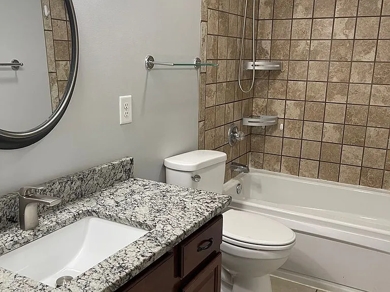 411 Cornus Ave — Photo 11