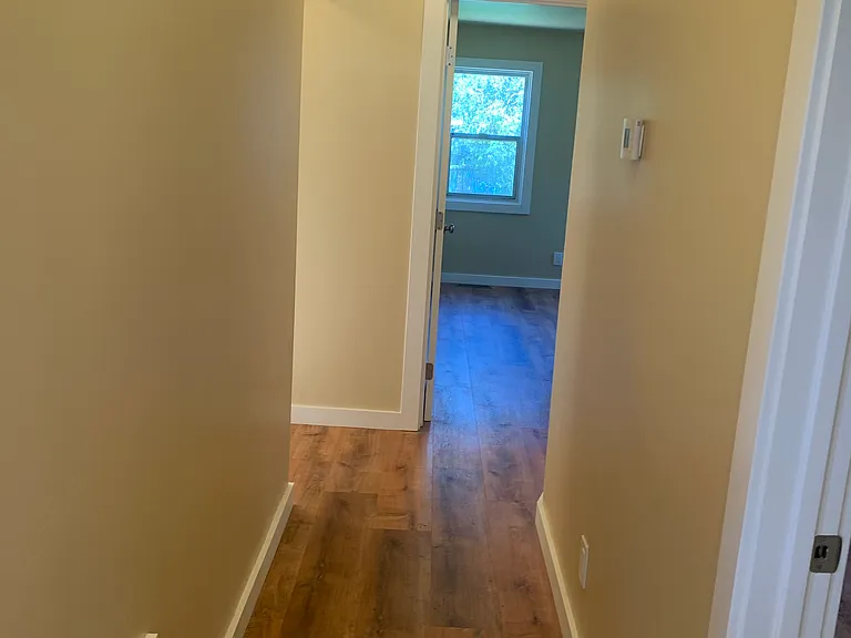 730 Lily St — Photo 9
