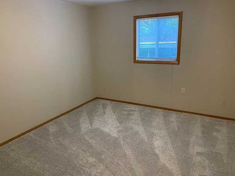 Indian Village Apartments — Photo 7