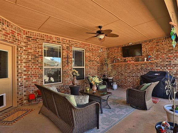 4th image of 3834 Hill Country Dr