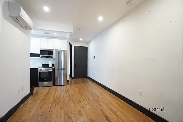 Rented by Rennit Inc. | media 28