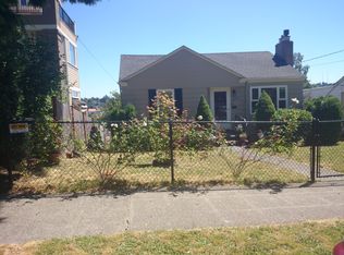 3032 23rd Ave W, Seattle, WA 98199