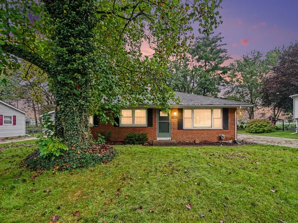 2223 Cumberland St, Kalamazoo, MI 49006