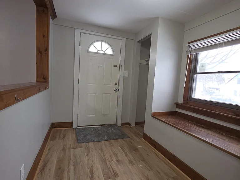 632 S 28th St — Photo 19