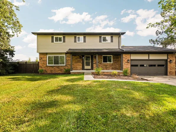 705 W Bemis Rd, Saline, MI 48176