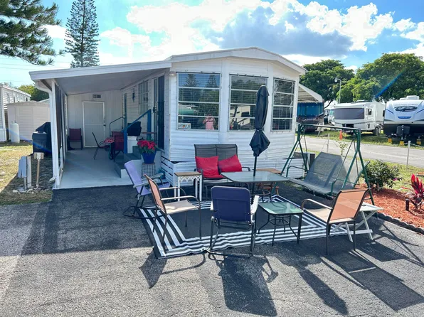 875 NE 48 Th St Lot 352, Deerfield Beach, FL 33064