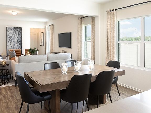 3rd image of 273 Sormonne Loop